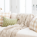 PATTERNED FAUX FUR XL THROW BLANKETS by Saranoni