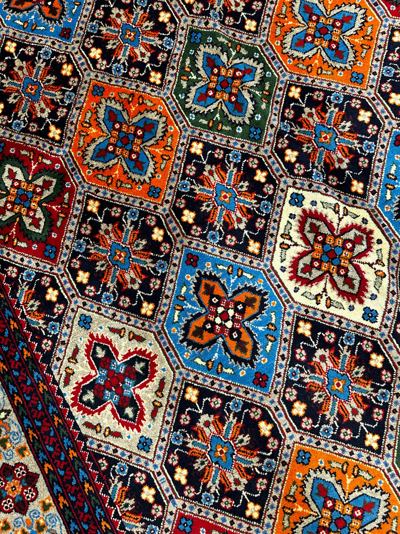 Hand-Knotted Afghani Kashi Wool Rug – 4’9″  x  6’10″