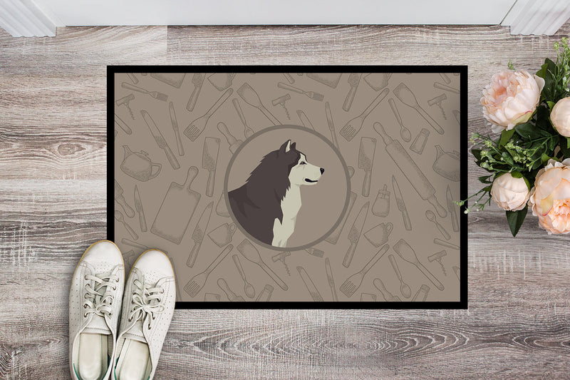 Alaskan Malamute In the Kitchen Doormat - 24x36 Decorative Floor Mat – Indoor/Outdoor Rug with Artistic Flair CK2160JMAT