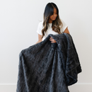 PATTERNED FAUX FUR THROW BLANKETS by Saranoni