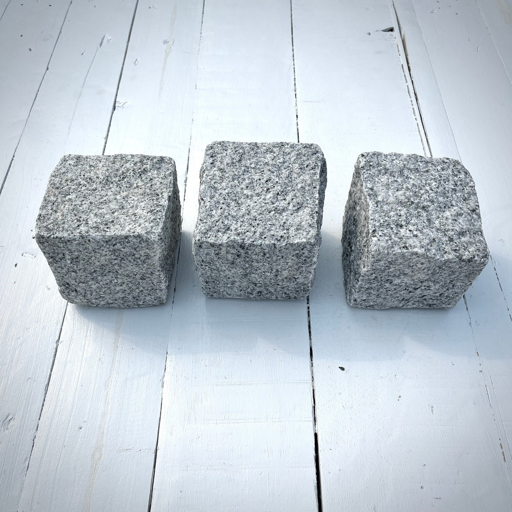 New Granite Cube Belgian Block 4" x 4" x 4" – Grey, Black, photo 9 of 17