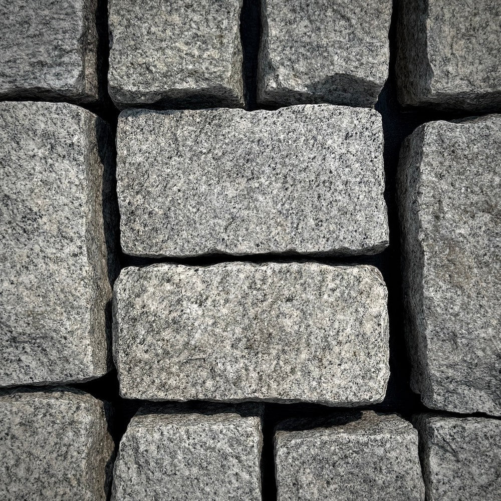 New Landscape Granite Belgian Block 8" x 4" x 4", photo 2 of 8