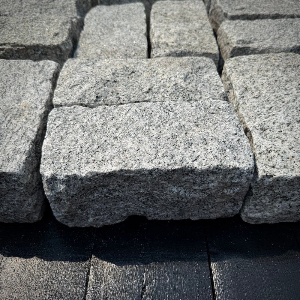 New Landscape Granite Belgian Block 8" x 4" x 4", photo 5 of 8