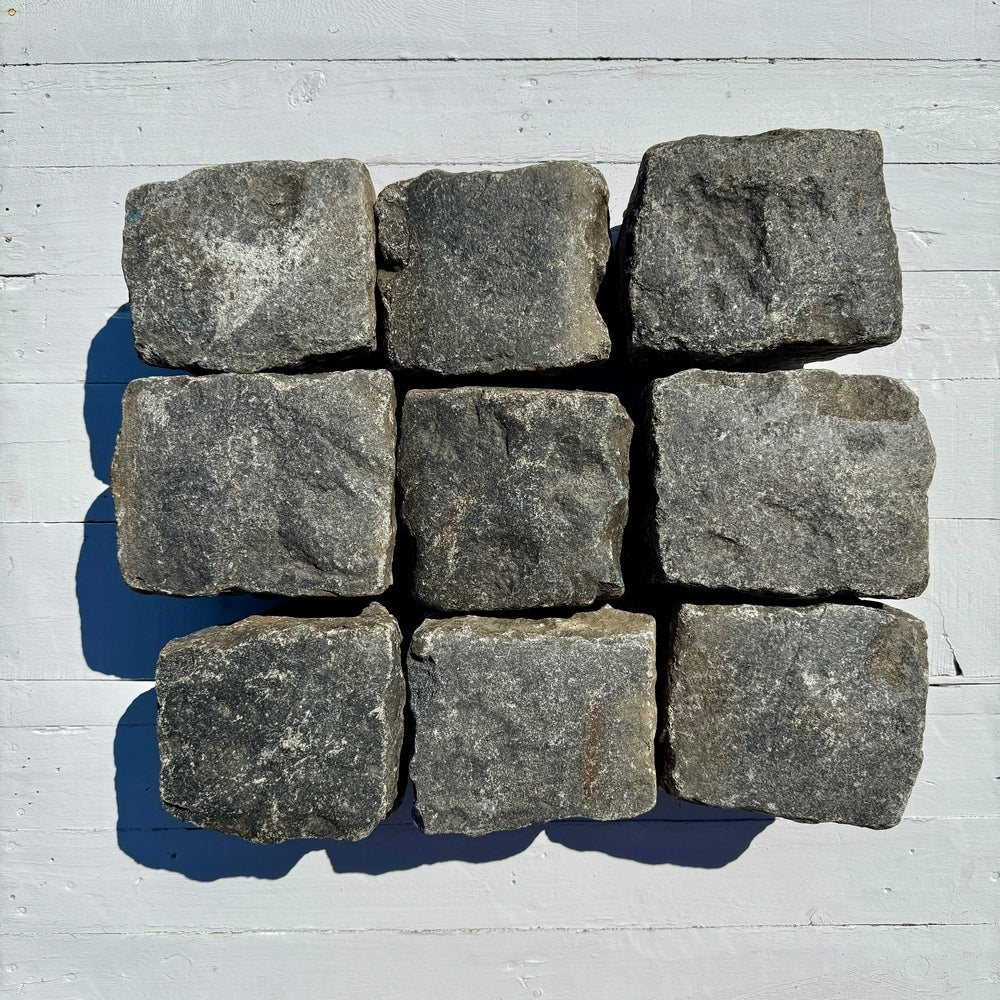 Reclaimed Granite Cobblestone - Cubes 7" x 7" x 7"