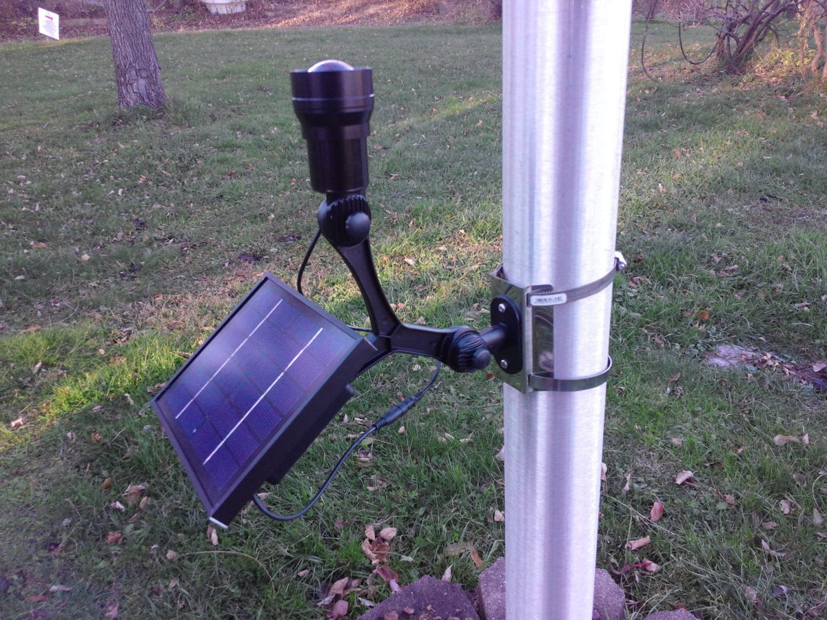 Commercial Solar Flagpole Light - CREE, photo 2 of 3