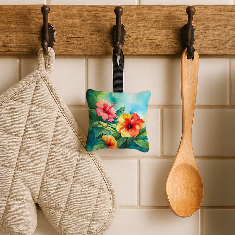 Hawaii Hawaiian Hibiscus in Watercolor Hanging Square Fabric Ornament 3.5 × 3.5