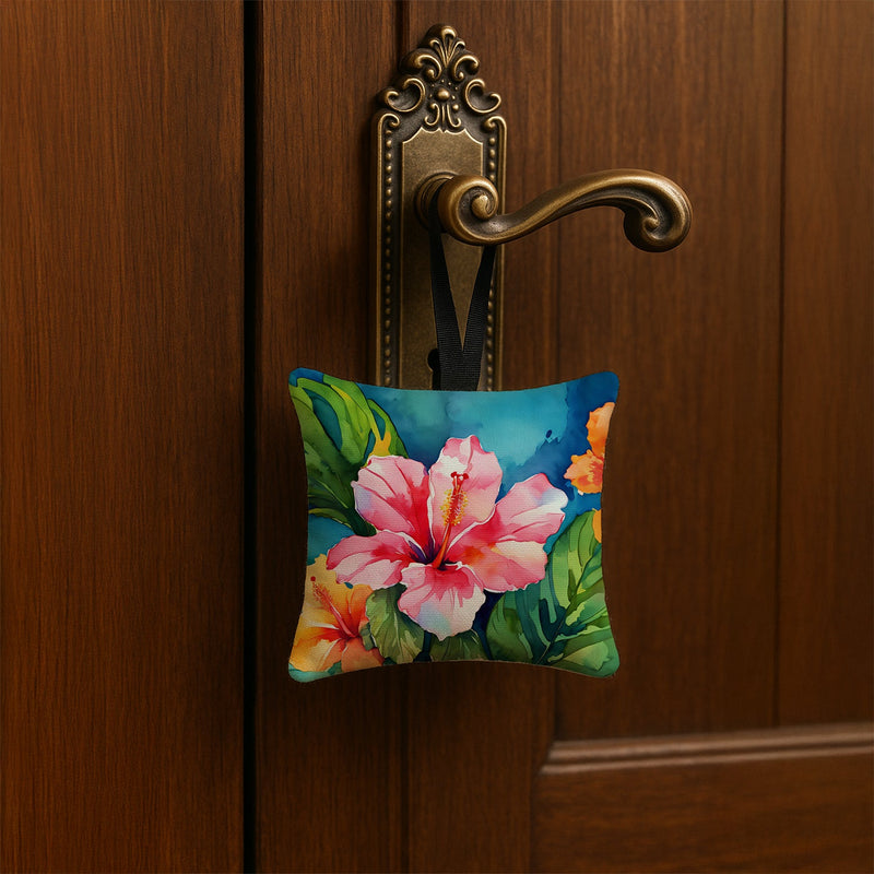 Hawaii Hawaiian Hibiscus in Watercolor Hanging Square Fabric Ornament 3.5 × 3.5
