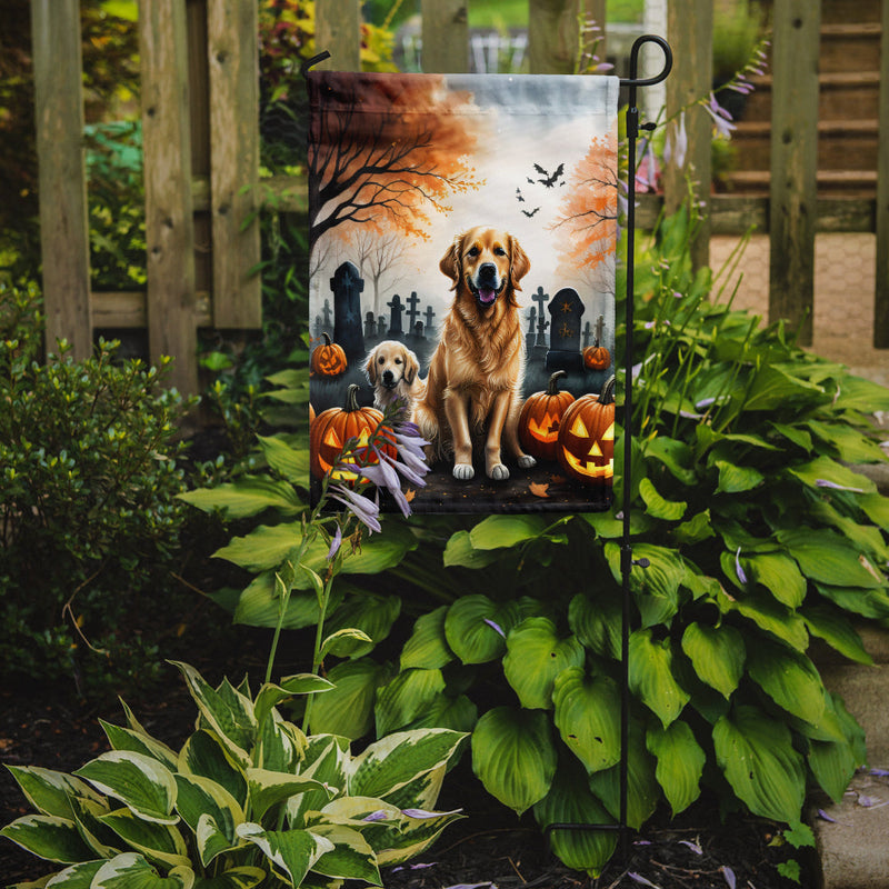 Golden Retriever Spooky Halloween Garden Flag – Dog in Cemetery Scene