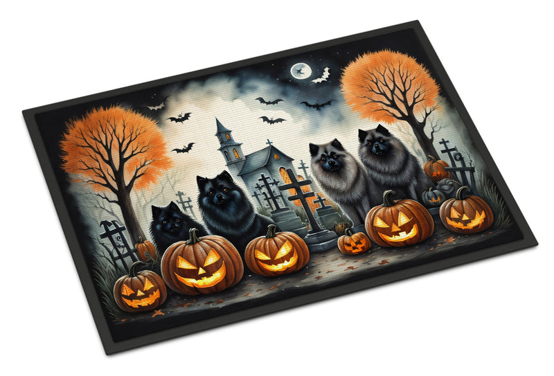 Keeshond Spooky Halloween Indoor or Outdoor Mat 24x36