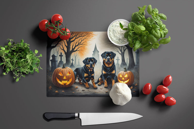 Rottweiler Spooky Halloween Glass Cutting Boards – Durable, Decorative Kitchen Art Large