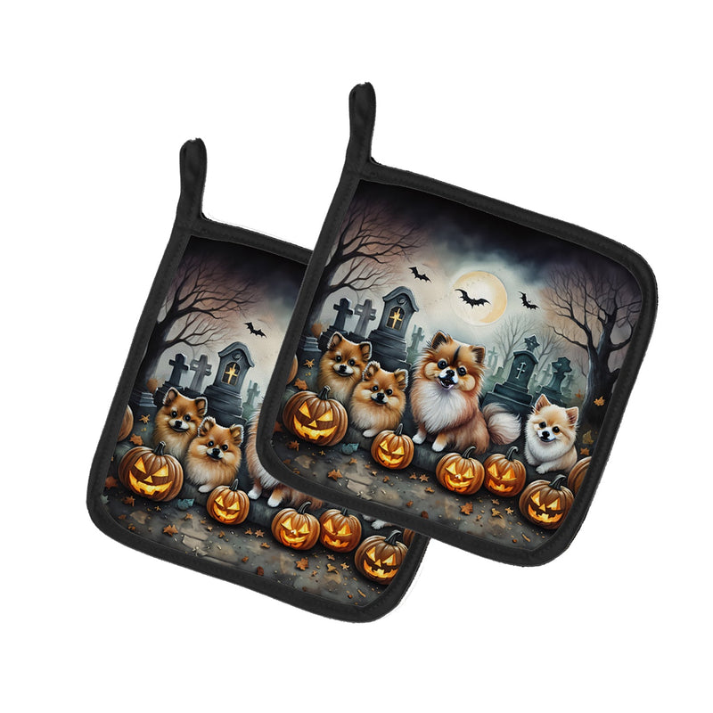 Pomeranian Spooky Halloween Pair of Pot Holders