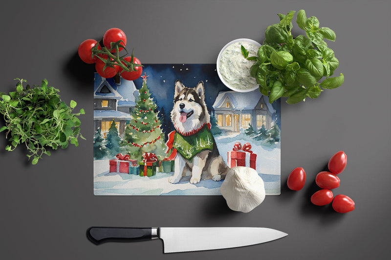 Alaskan Malamute Cozy Christmas Glass Cutting Boards – Durable, Decorative Kitchen Art Large