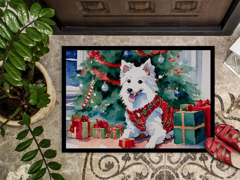 Japanese Spitz Cozy Christmas Doormat - 18X27 Indoor / Outdoor Rug | Made in USA