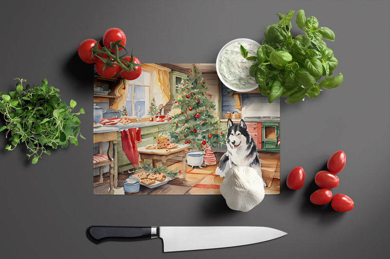 Alaskan Malamute Christmas Cookies Glass Cutting Boards – Durable, Decorative Kitchen Art