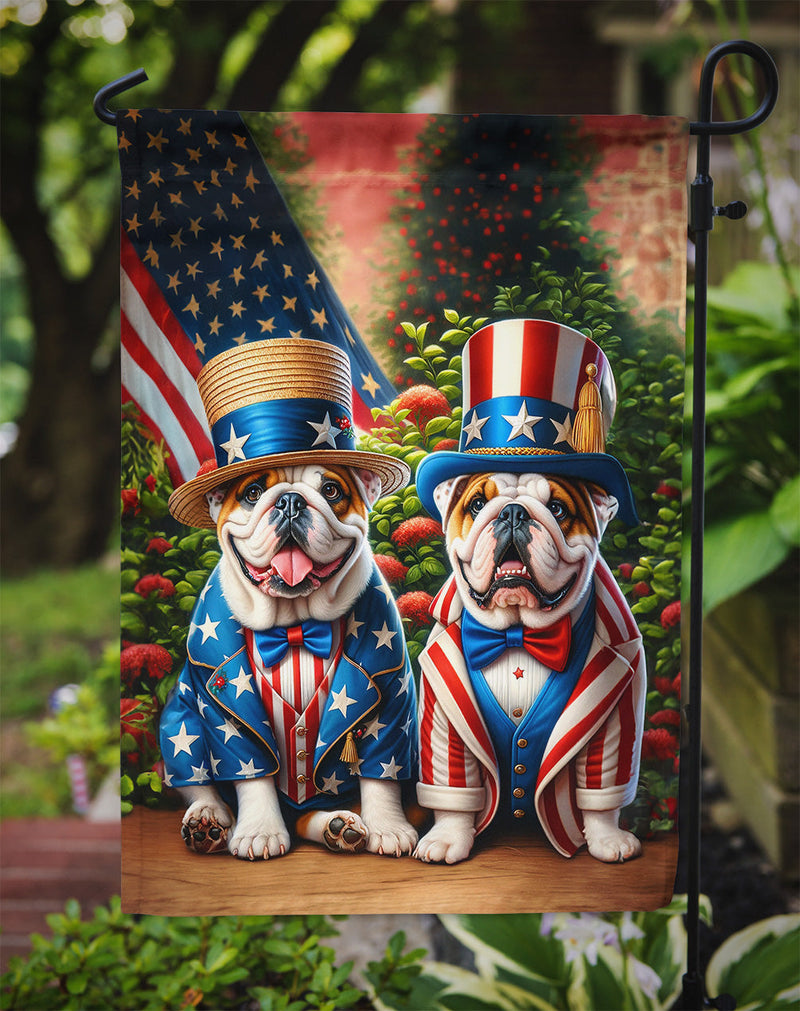 All American English Bulldog Garden Flag –  Dogs with American Flag Background by Caroline’s Treasures