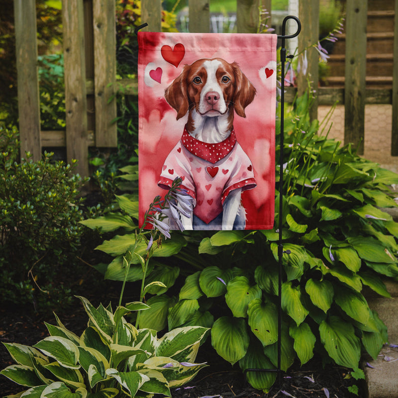 Brittany Spaniel Valentine’s Day Garden Flag – Dog-Themed Heart Yard Decor