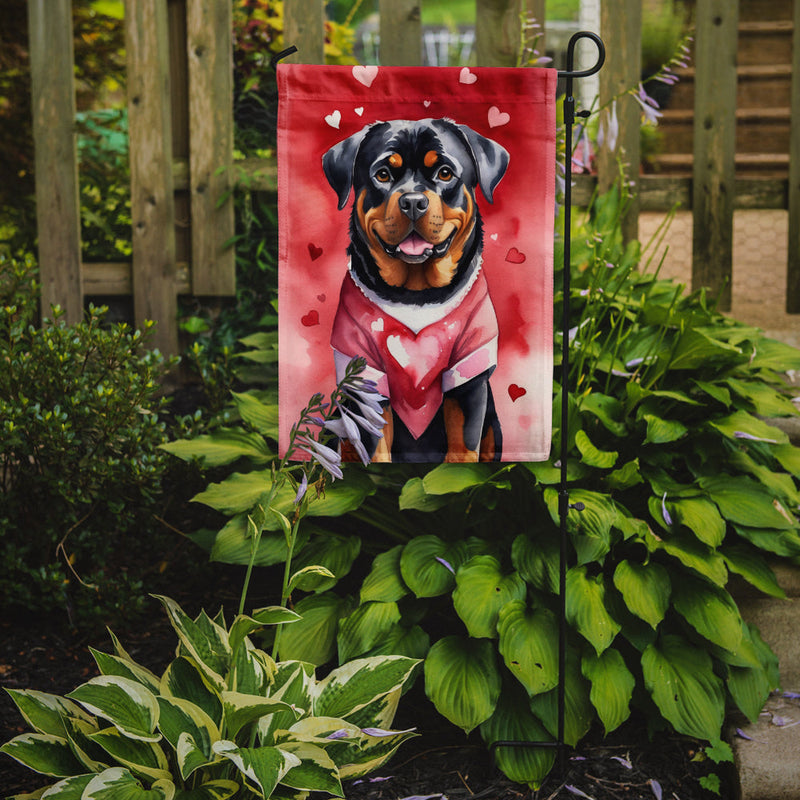 Rottweiler Valentine’s Day Garden Flag – Dog-Themed Heart Yard Decor