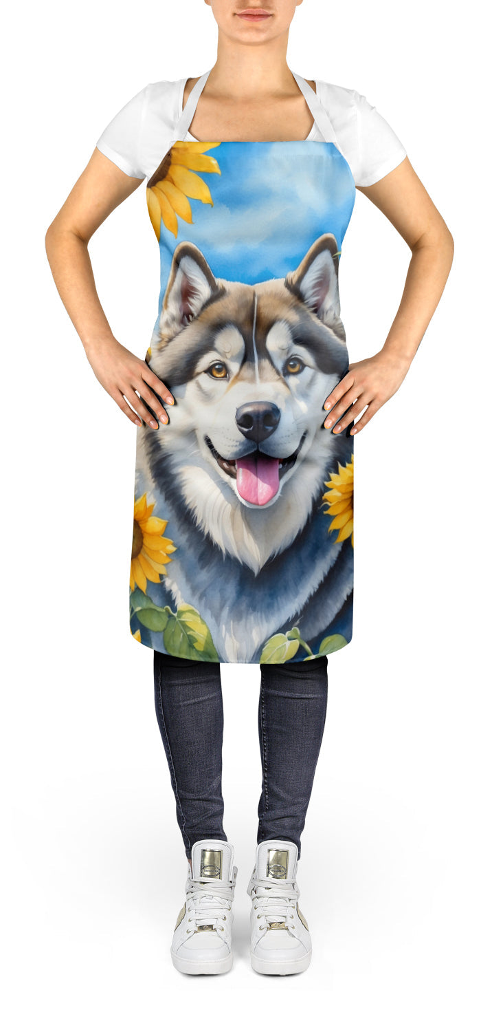 Alaskan Malamute in Sunflowers Apron