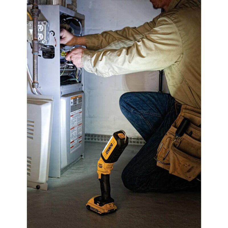 DEWALT DCL050 20V MAX* LED Handheld Area Light (Tool Only)