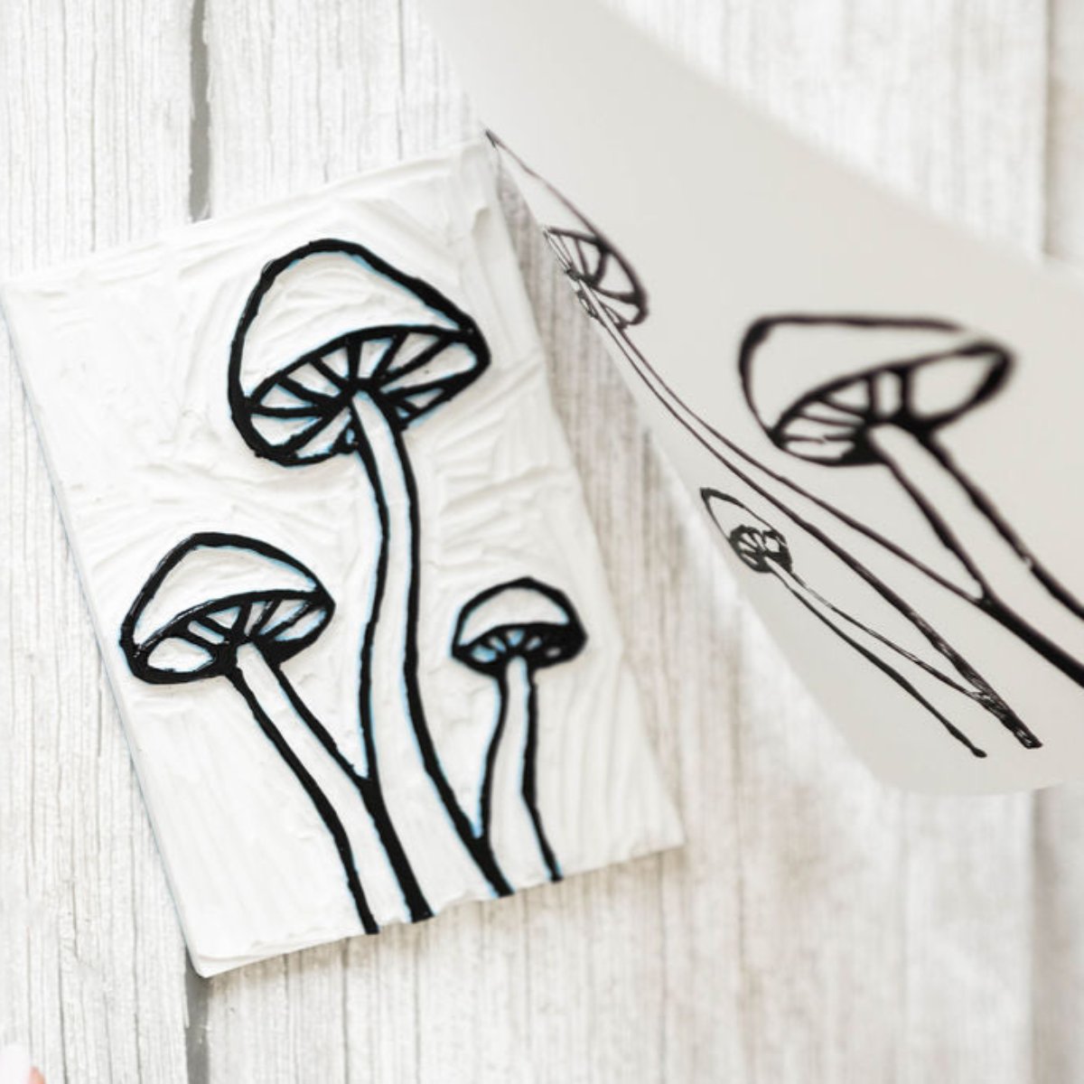 Linocut Printmaking Kit, photo 6 of 8