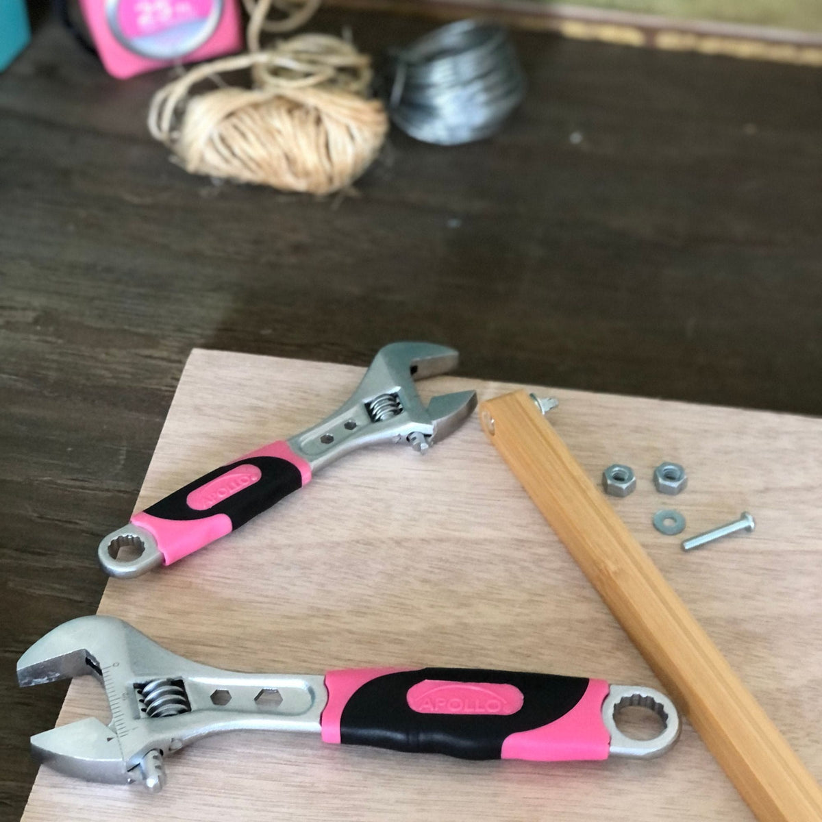 2 Adjustable Wrenches - Pink - DT5007P, photo 4 of 11