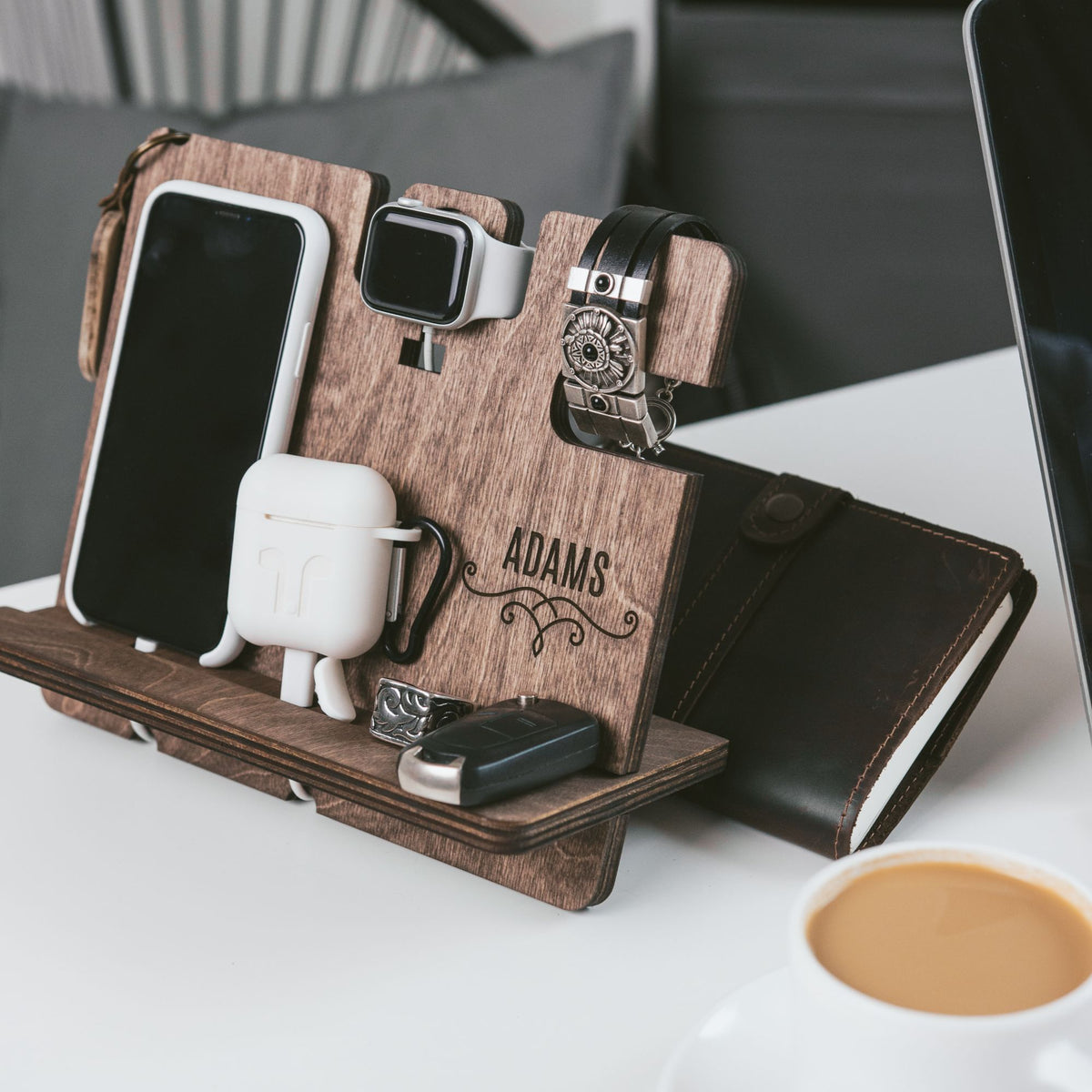 Wooden Docking Station – Personalized Gift for Him, photo 4 of 12