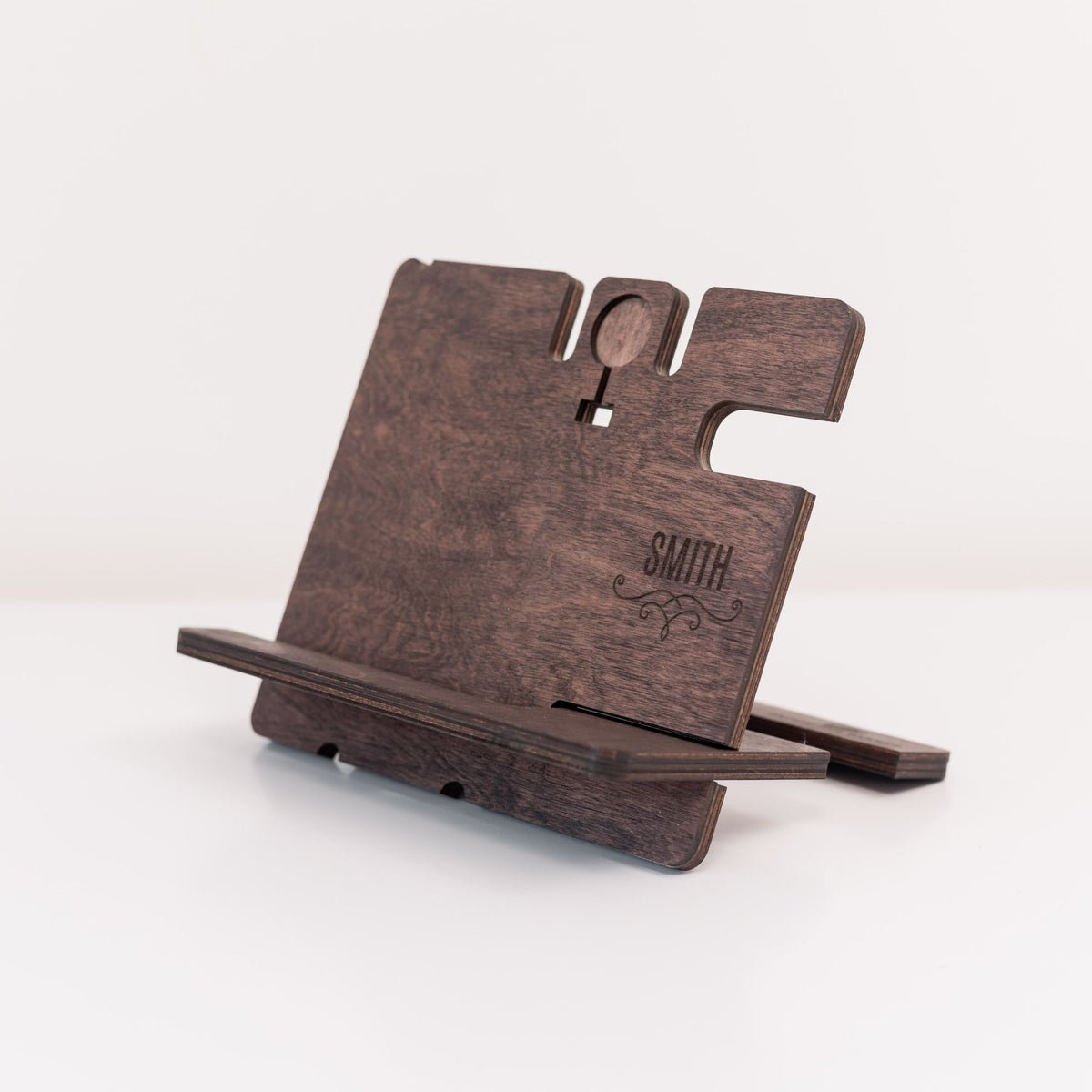 Wooden Docking Station – Personalized Gift for Him, photo 5 of 12