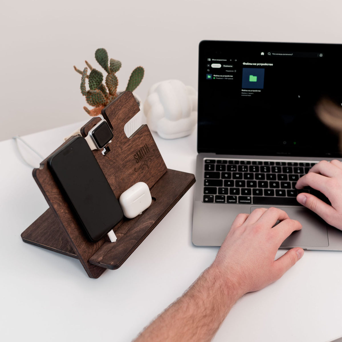 Wooden Docking Station – Personalized Gift for Him, photo 8 of 12