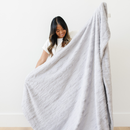 PATTERNED FAUX FUR XL THROW BLANKETS by Saranoni
