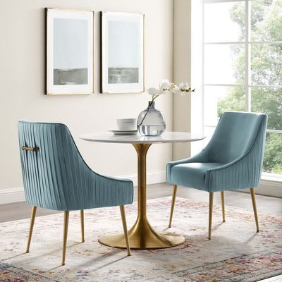 Kitchen & Dining
