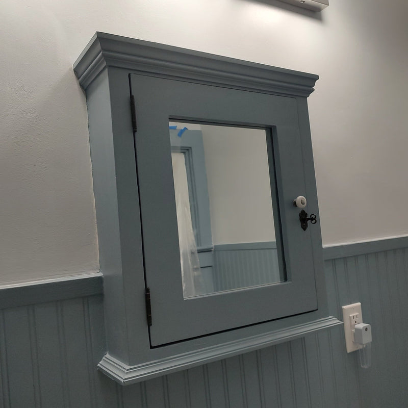 EWSC12 Solid Crown 2-1/4" High x 1-1/8" Deep Moulding. Unfinished