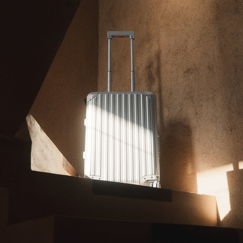 TREVA Aluminum Suitcase Silver