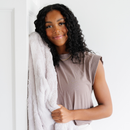 PATTERNED FAUX FUR THROW BLANKETS by Saranoni