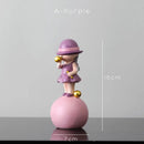 GobekUsa Bubble Gum Blowing Character Statue for Modern Home Decor