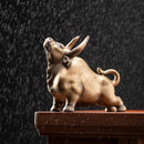 GobekUsa Bull Figurines: Porcelain Animal Statue for Home Office Decor