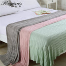 GobekUsa Bamboo Knitted Cooling Blanket - Queen Size