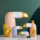 GobekUsa Bird Figurine: Modern Resin Toucan Statue for Home Office Decor & Phone Holder