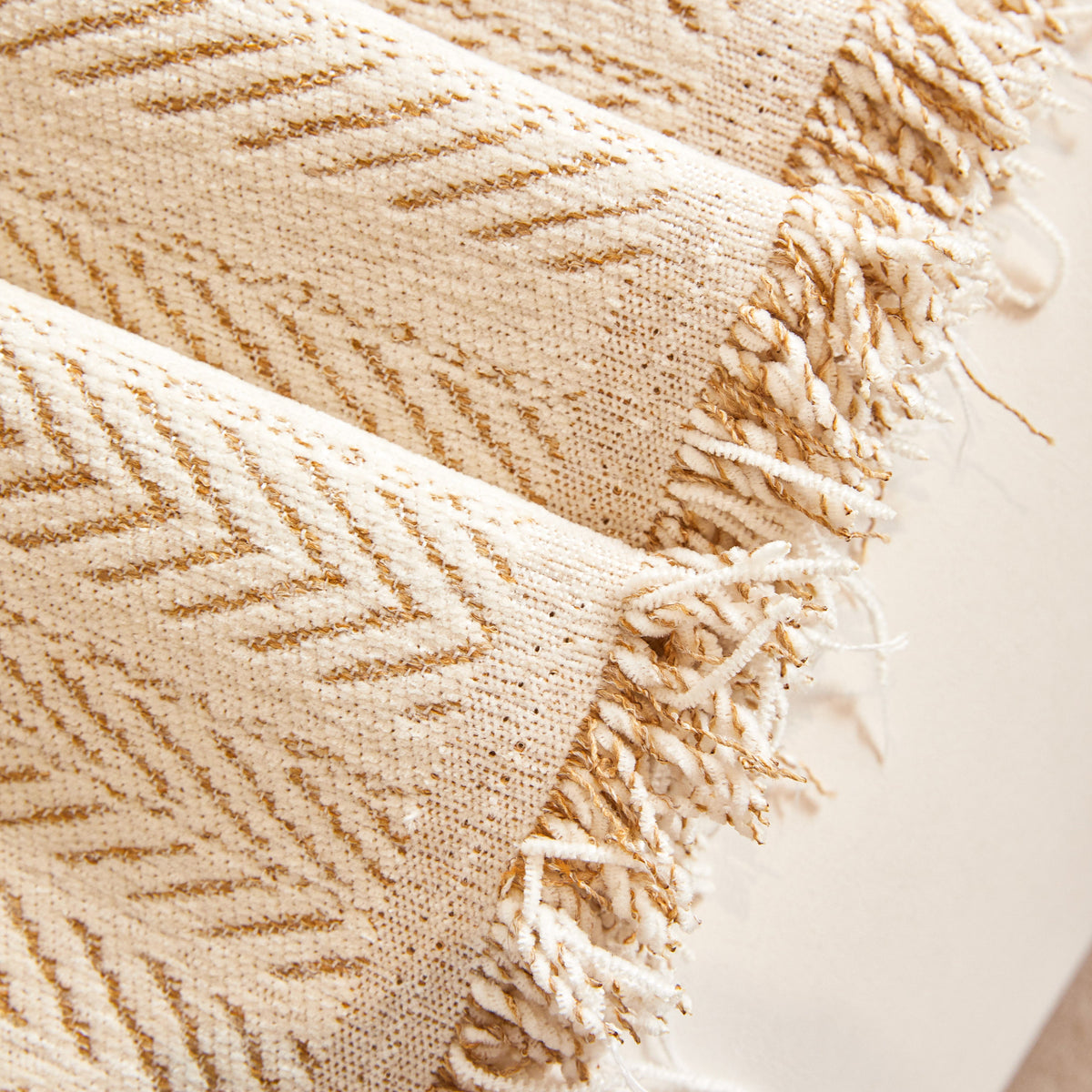 Herringbone Chenille Couch Cover Blanket Soft Durable Throw Sofa Protector with Tassel, photo 4 of 43