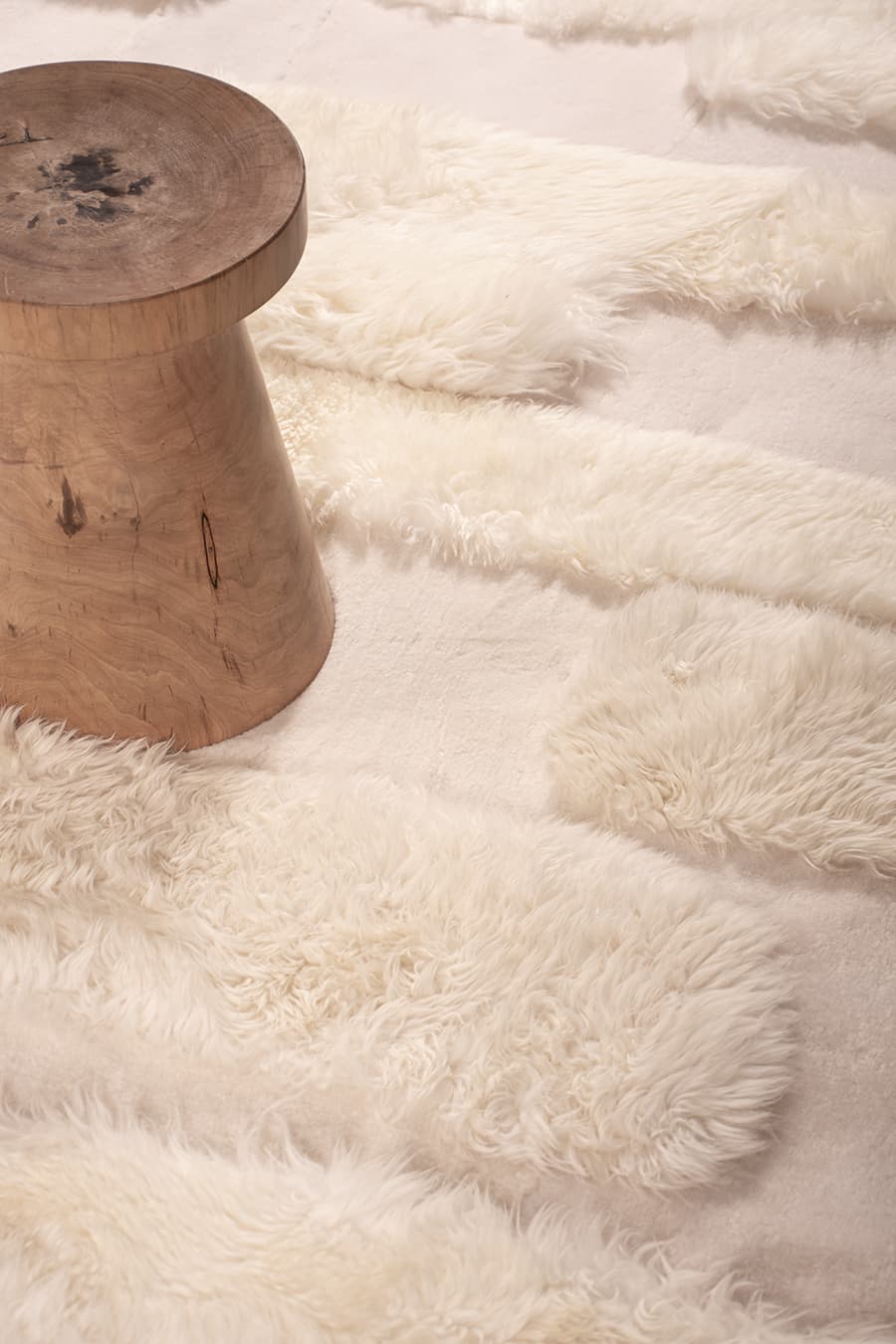 HOLLAND – Oversized Shearling Wool Rug, photo 4 of 9