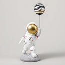 GobekUsa Astronauts Figurines Gold Tabletop Decoration Creative Spaceman Figures