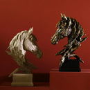 GobekUsa Country Resin Horsehead Figurine: Creative Animal Statue for Modern Home & Office Decor