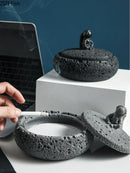 GobekUsa Cement Astronaut Ashtray with Lid - High Temperature Resistant Cigar Ashtray
