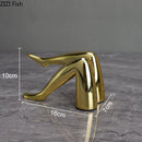 GobekUsa Gilded Lips & Leg Resin Figurines Sculpture for Modern Home Decor