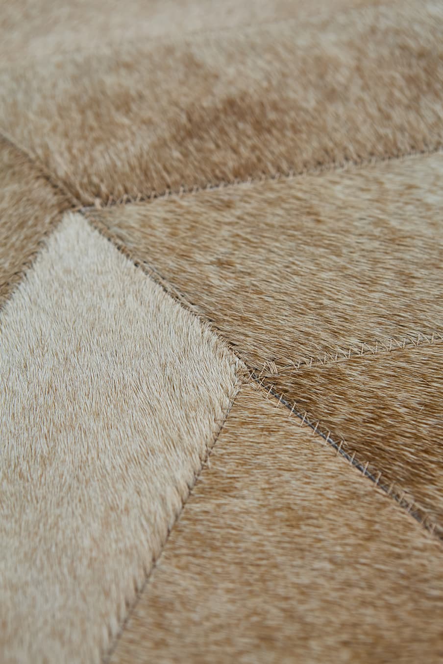 HERRINGBONE - Animal Pattern Rug, photo 8 of 10