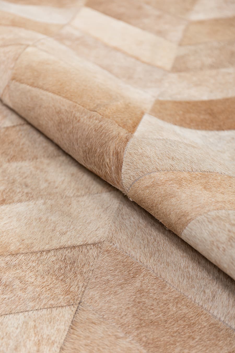 HERRINGBONE - Animal Pattern Rug, photo 5 of 10