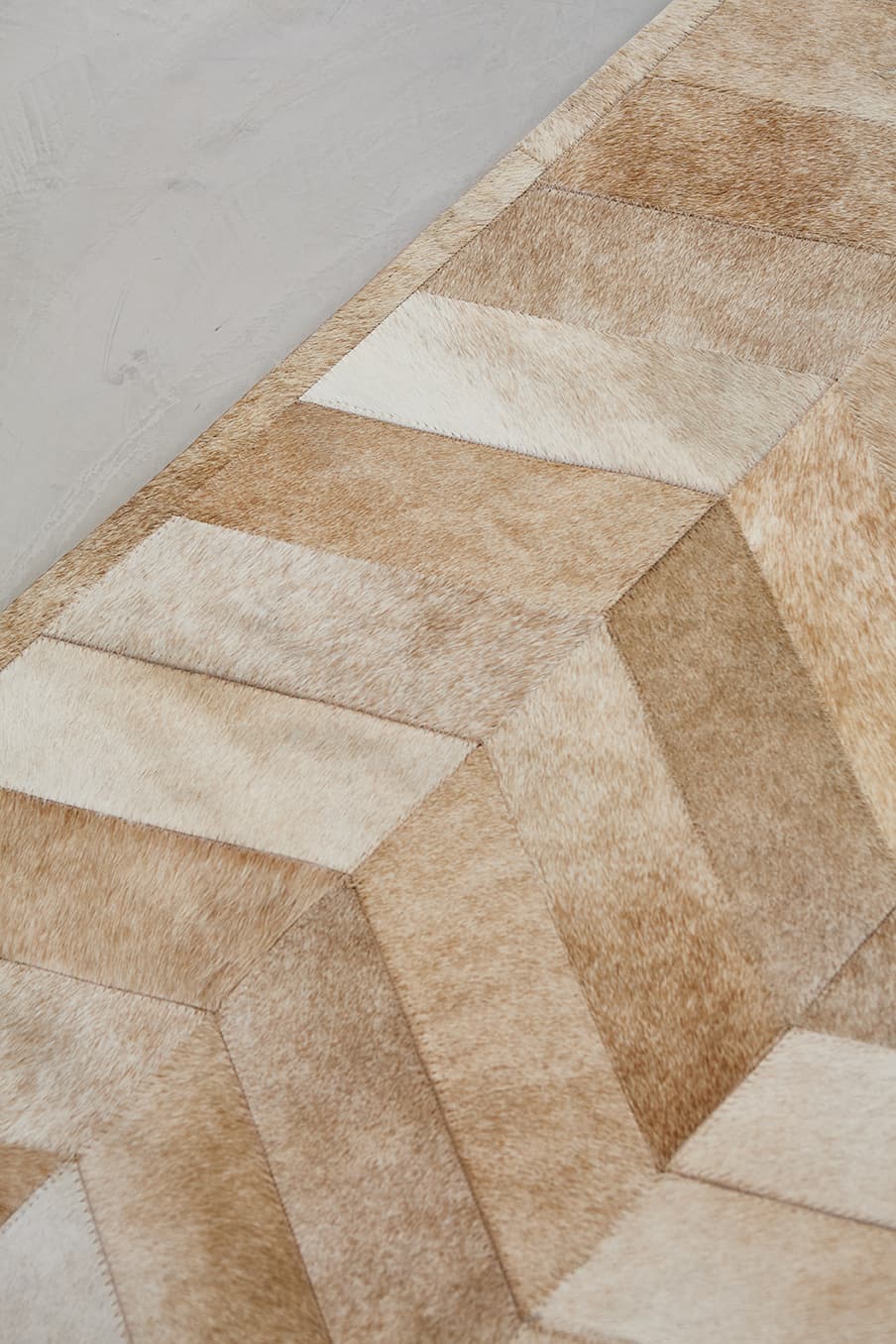 HERRINGBONE - Animal Pattern Rug, photo 6 of 10