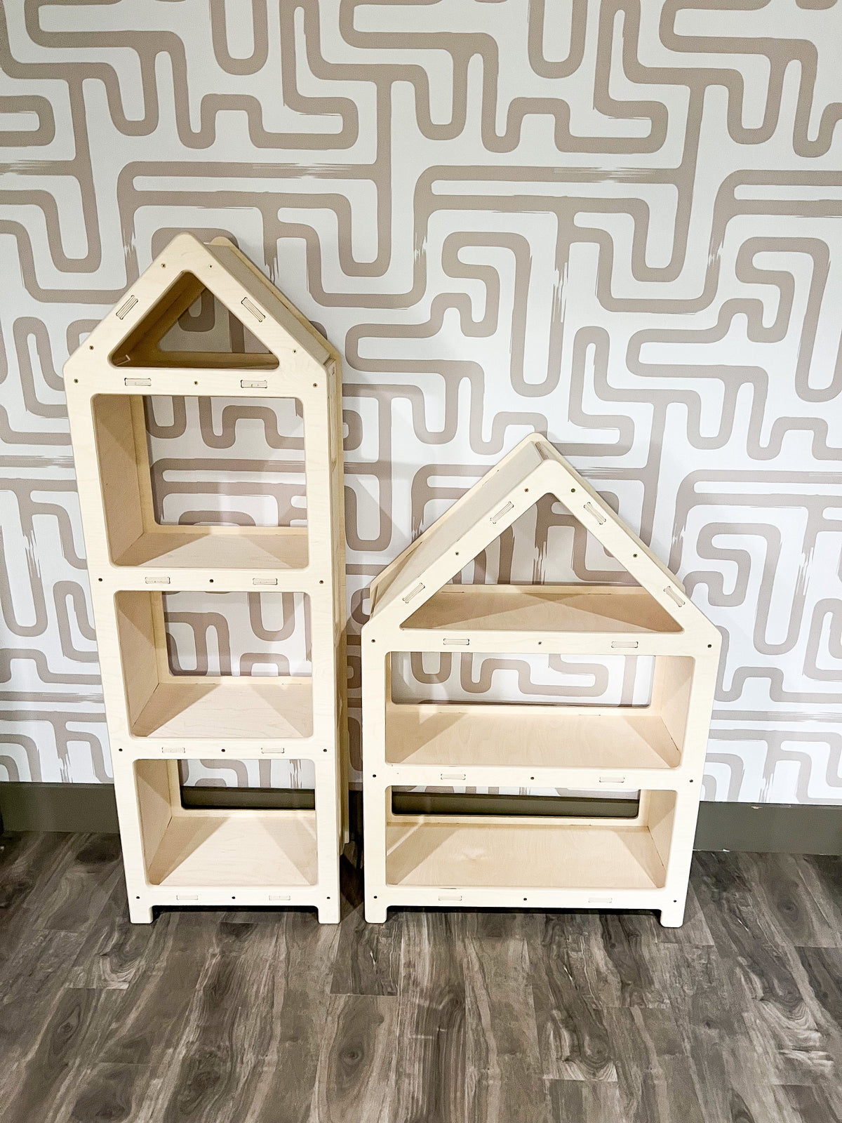 DOLLY- House Bookshelf, photo 2 of 12