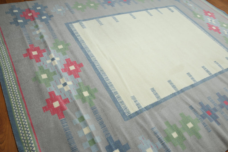 8x10 Ivory Machine Made Southwestern 100% Wool Oriental Area Rug