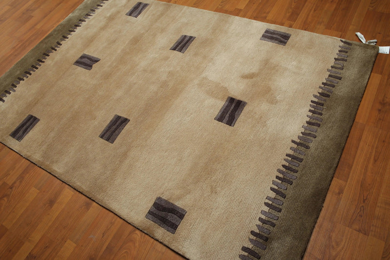 5' x 7' Handmade Traditional Oriental 100% Wool Area rug Beige