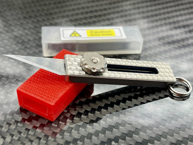 Slide Lock Titanium Craft Knife + Spare Blades + Blade Cap Rev ( 2.0 )